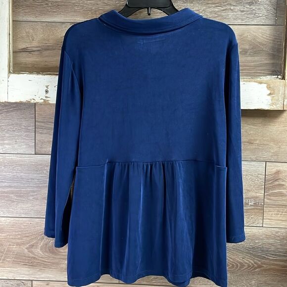 Notations Ladies Navy Blue 3 Button Babydoll Style Blouse, See Description - Picture 5 of 6